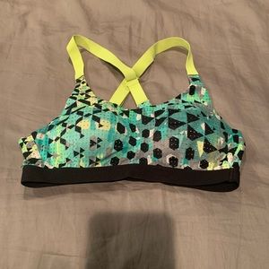 Abstract VS sports bra